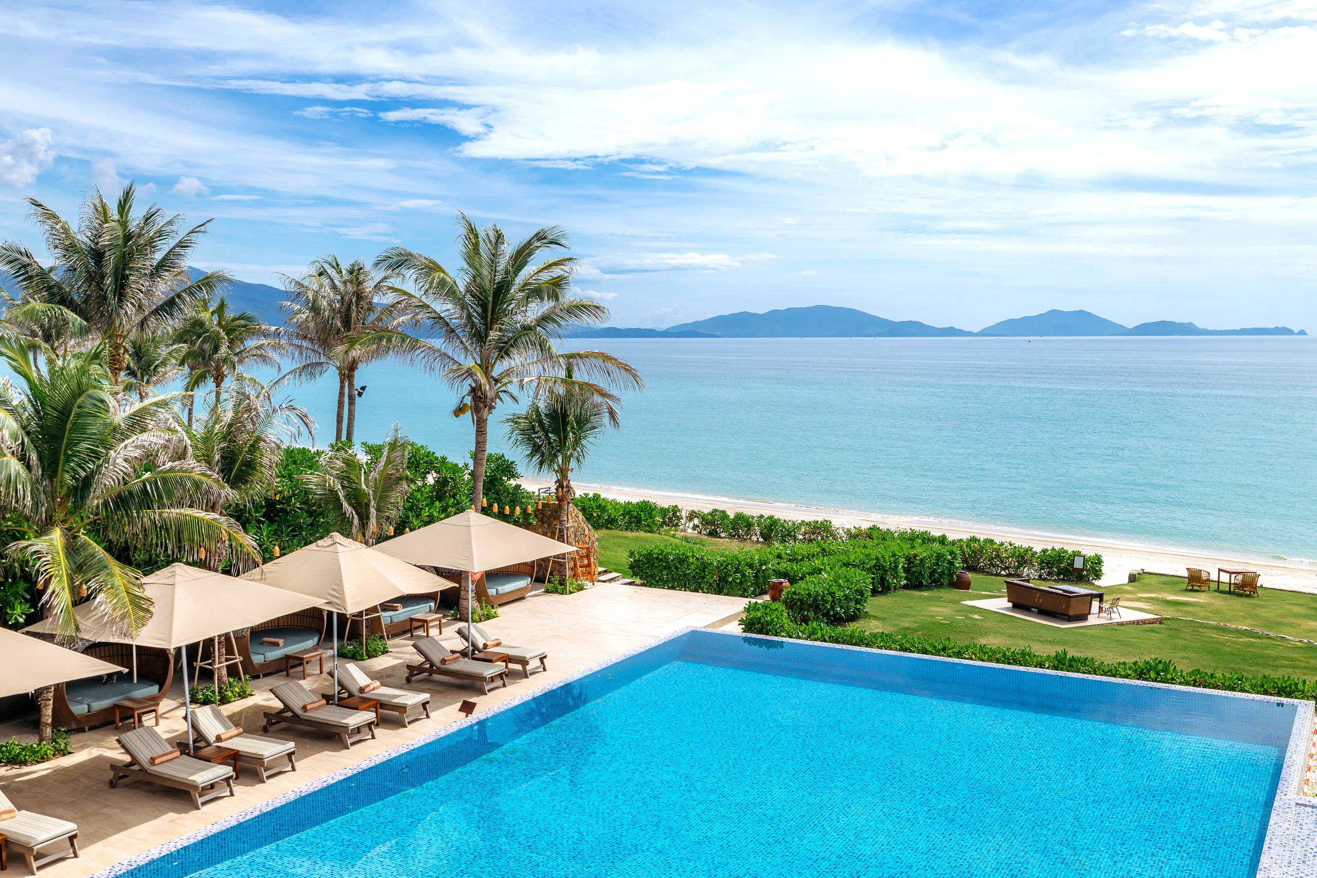 Pool am Meer